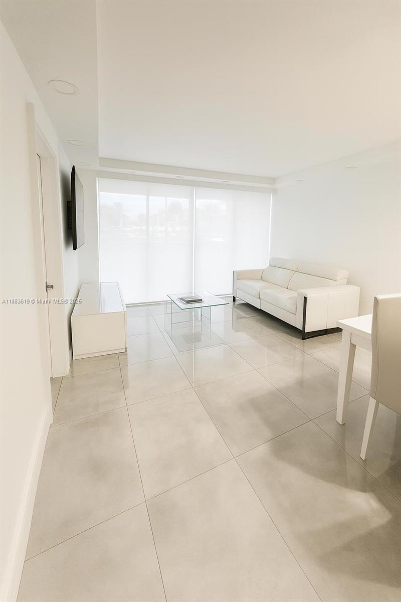 1780 NE 191st St # 2 Unit: 112-2