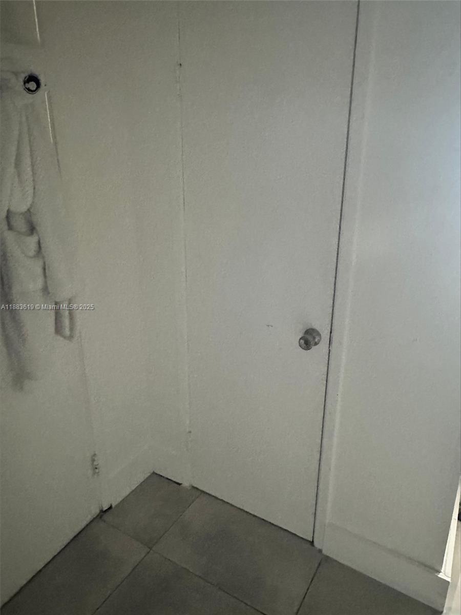 1780 NE 191st St # 2 Unit: 112-2