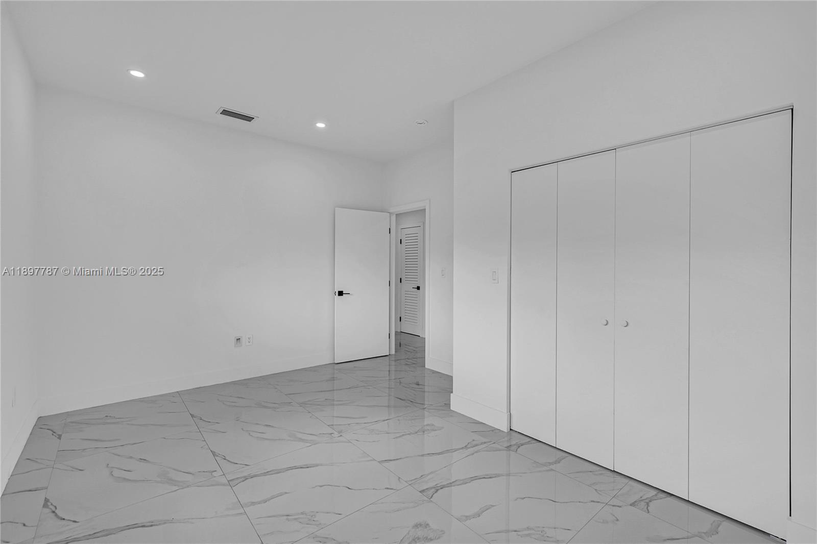 3051 SW 84th Ct, Miami