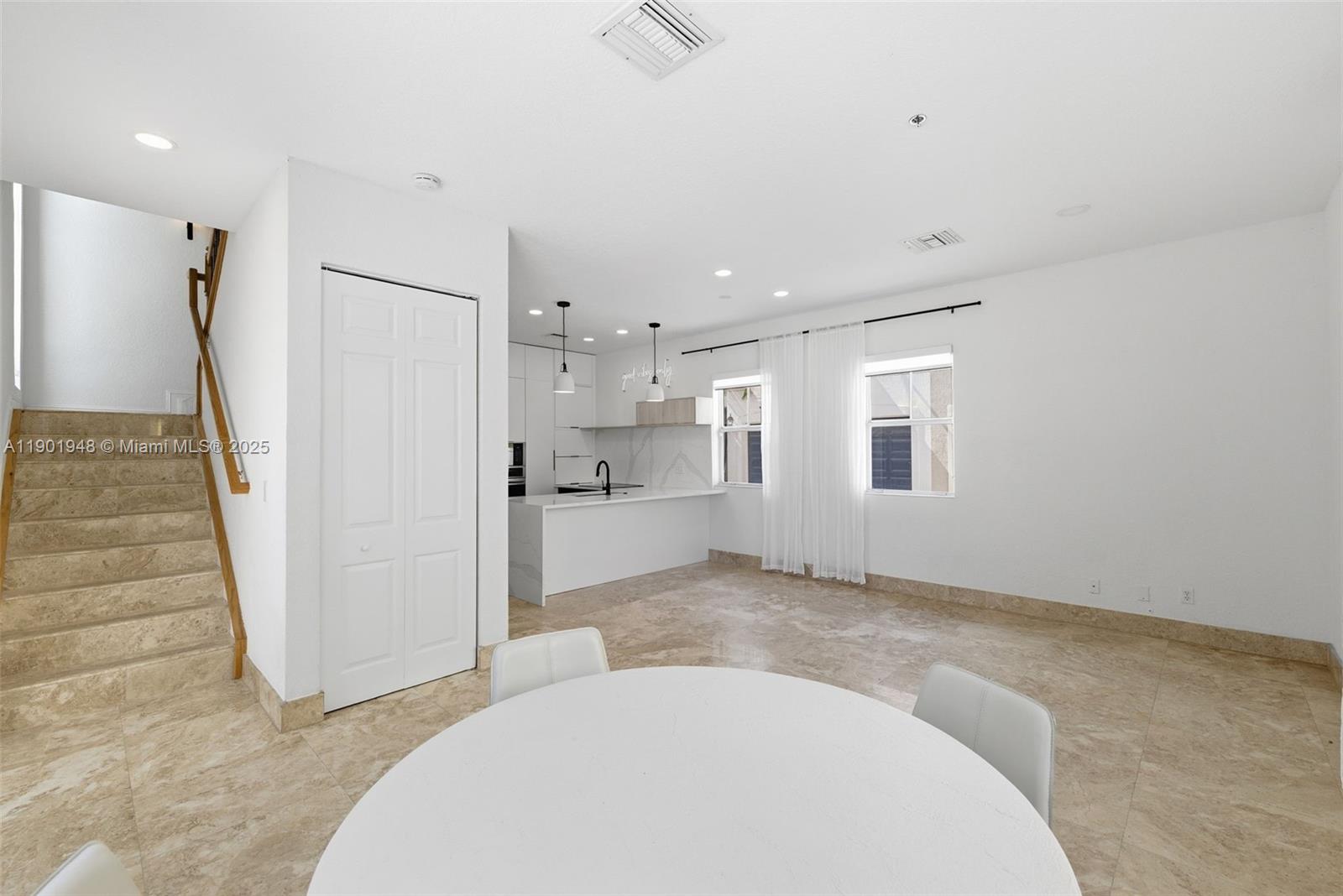 623 NE 11th Ave, Fort Lauderdale