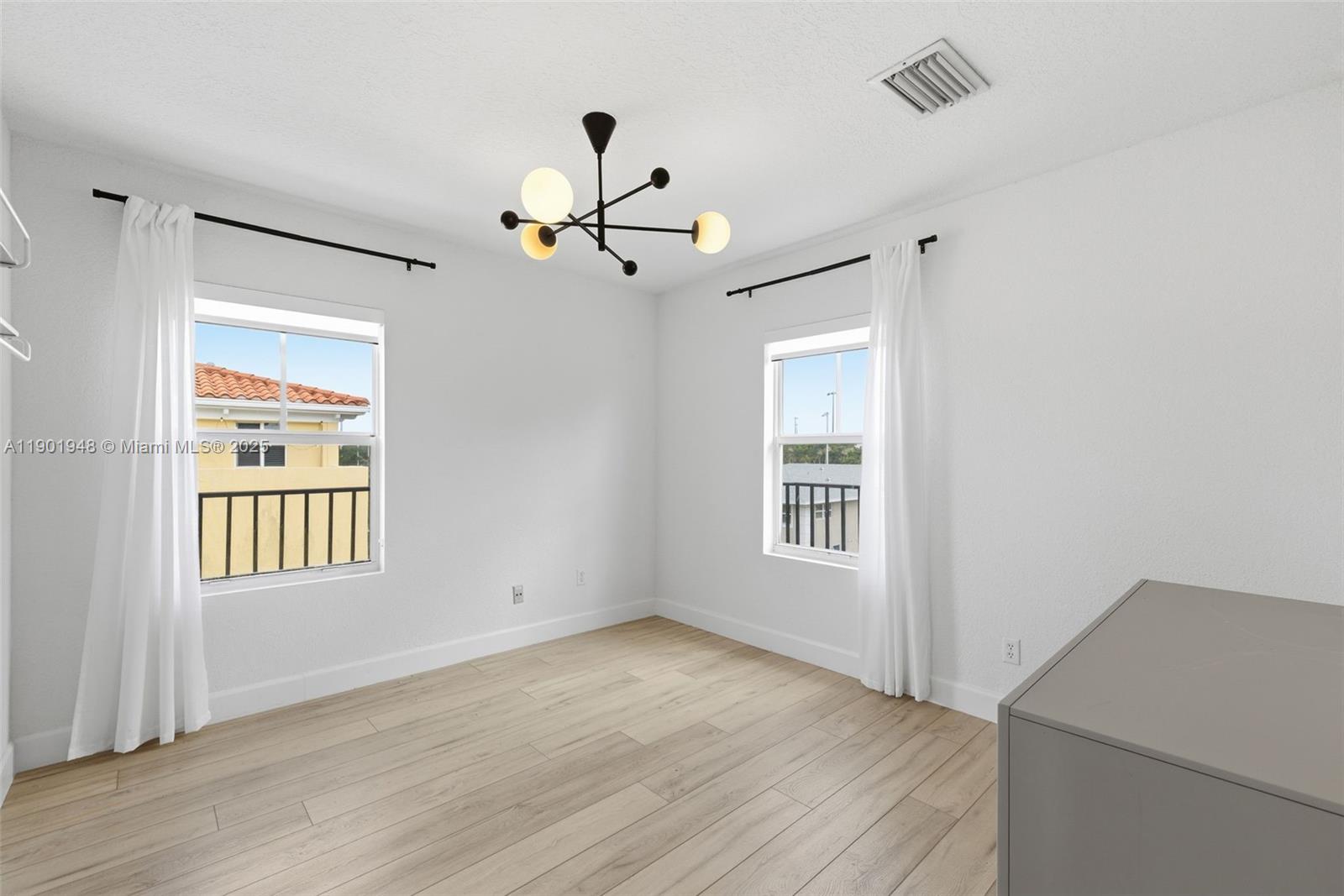 623 NE 11th Ave, Fort Lauderdale