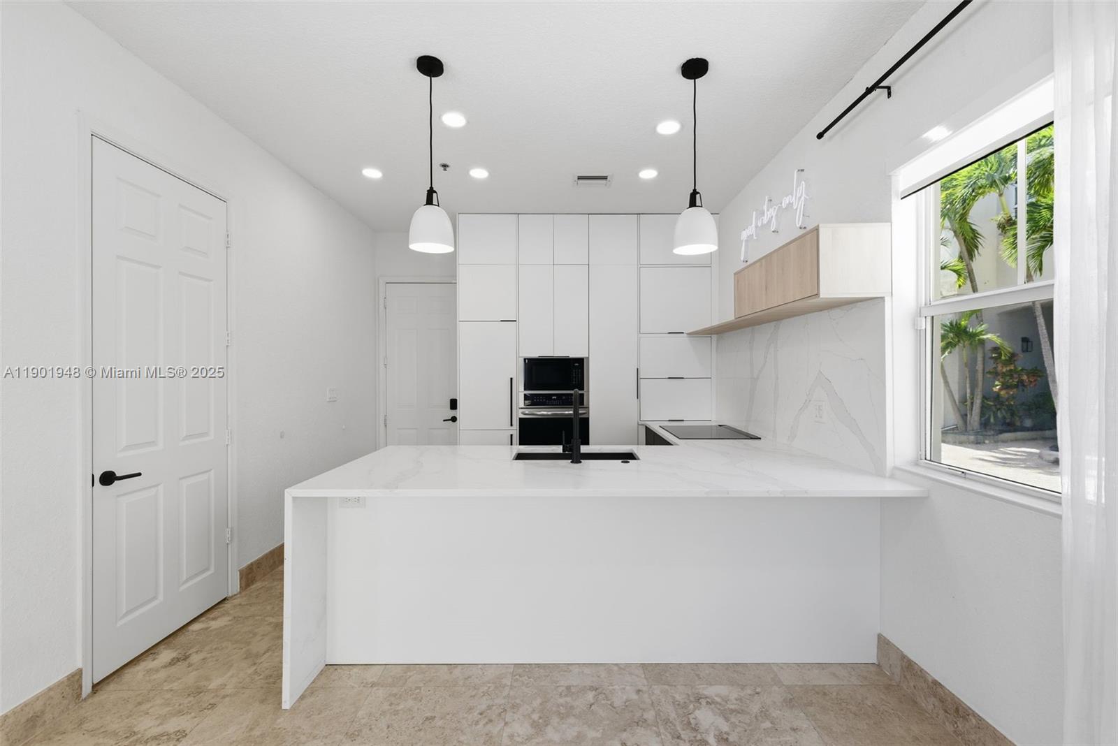 623 NE 11th Ave, Fort Lauderdale