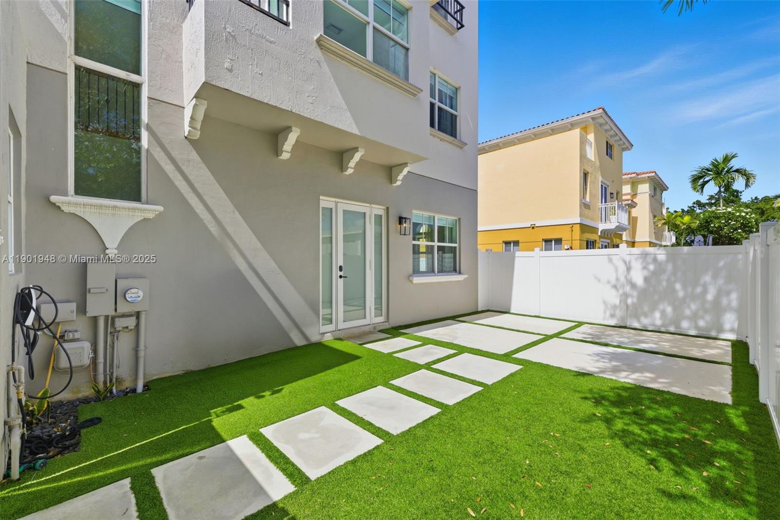 623 NE 11th Ave, Fort Lauderdale