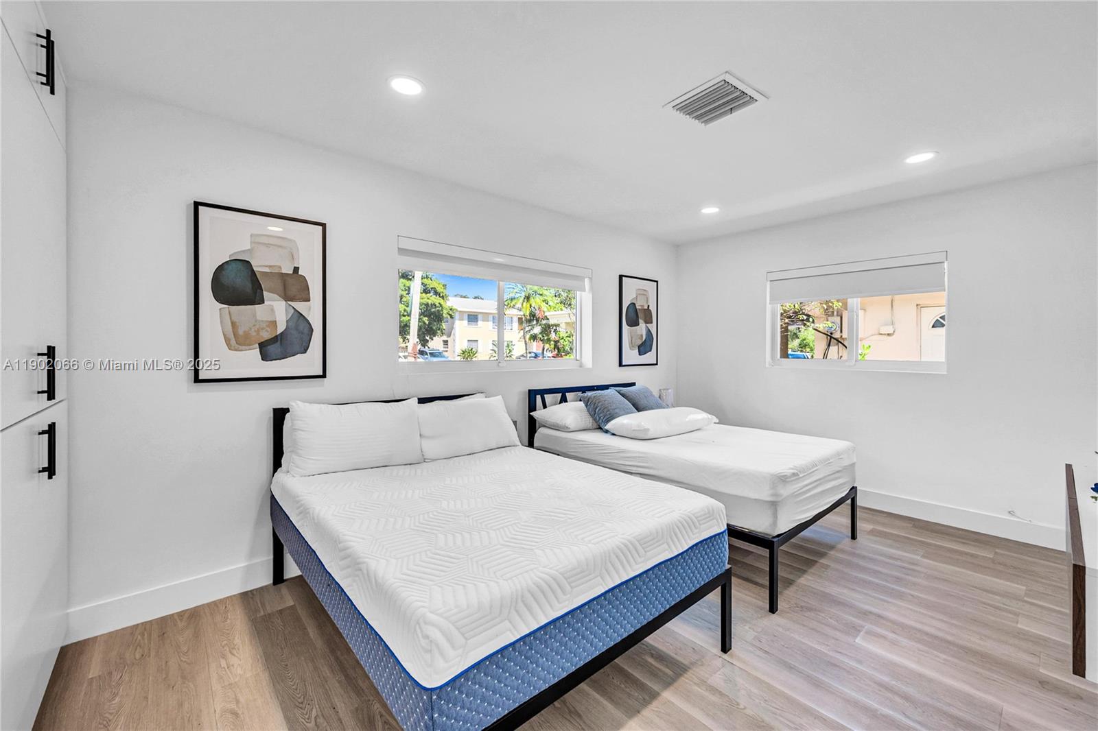 1040 NW 30th Ct, Wilton Manors