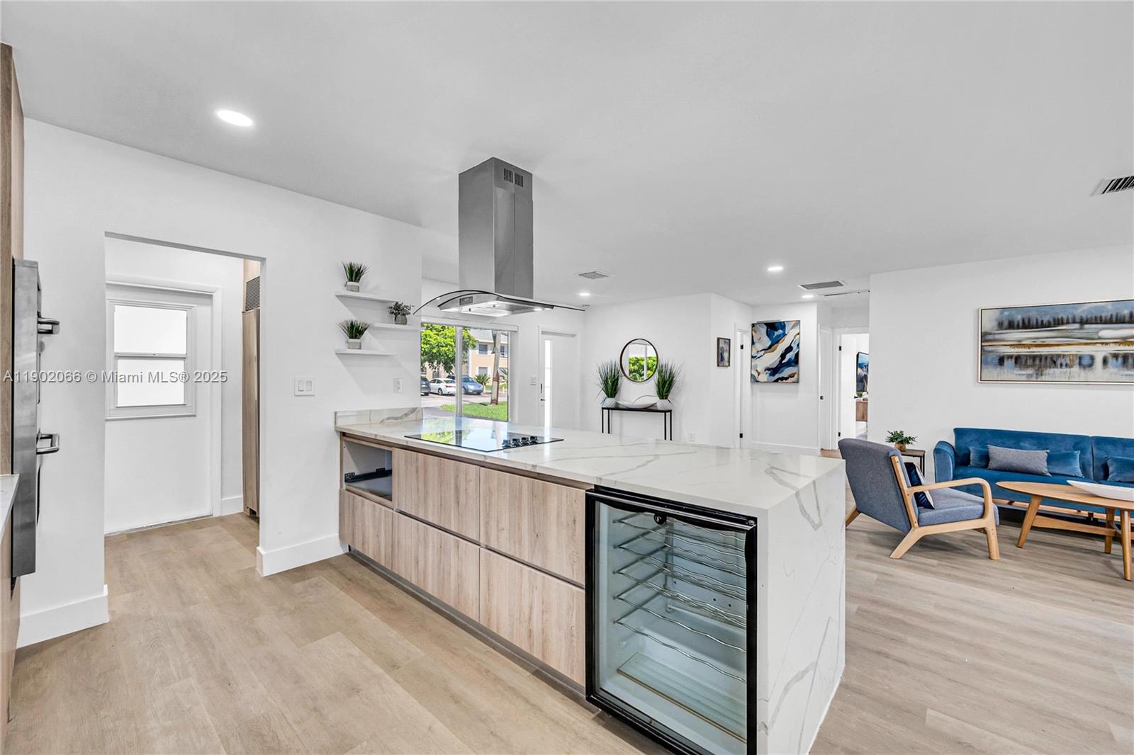 1040 NW 30th Ct, Wilton Manors