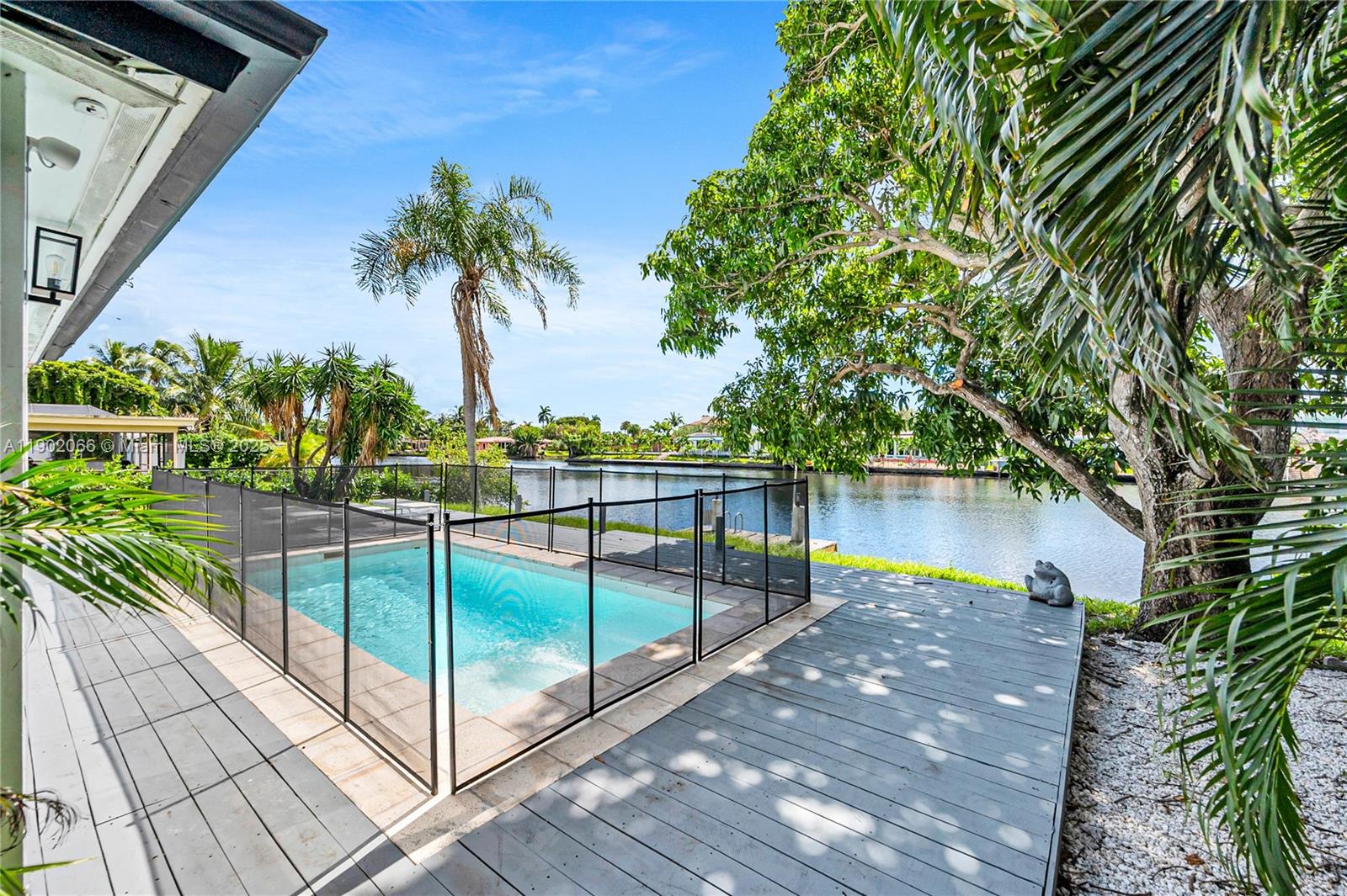 1040 NW 30th Ct, Wilton Manors