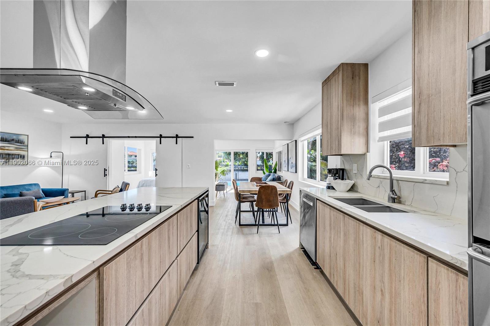 1040 NW 30th Ct, Wilton Manors