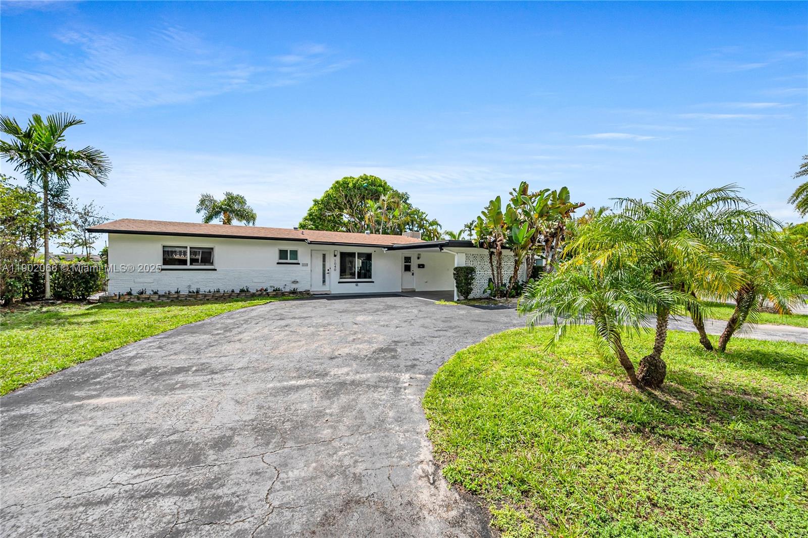 1040 NW 30th Ct, Wilton Manors