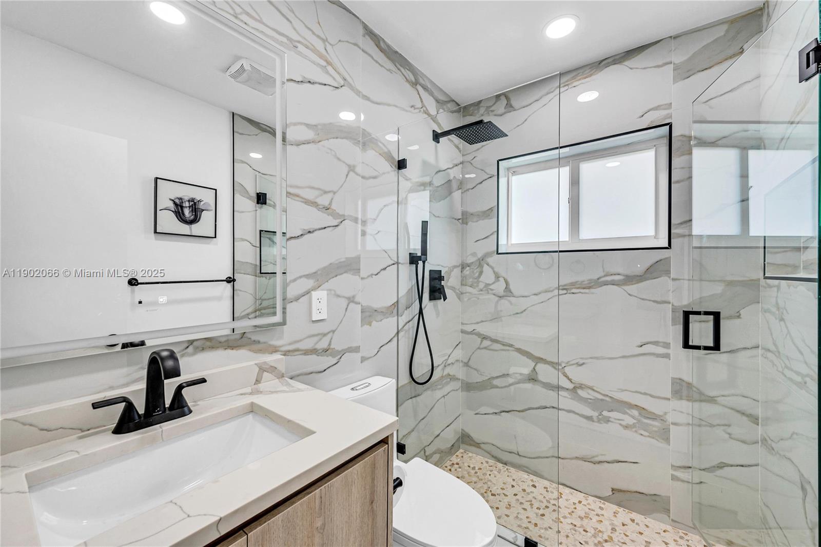 1040 NW 30th Ct, Wilton Manors