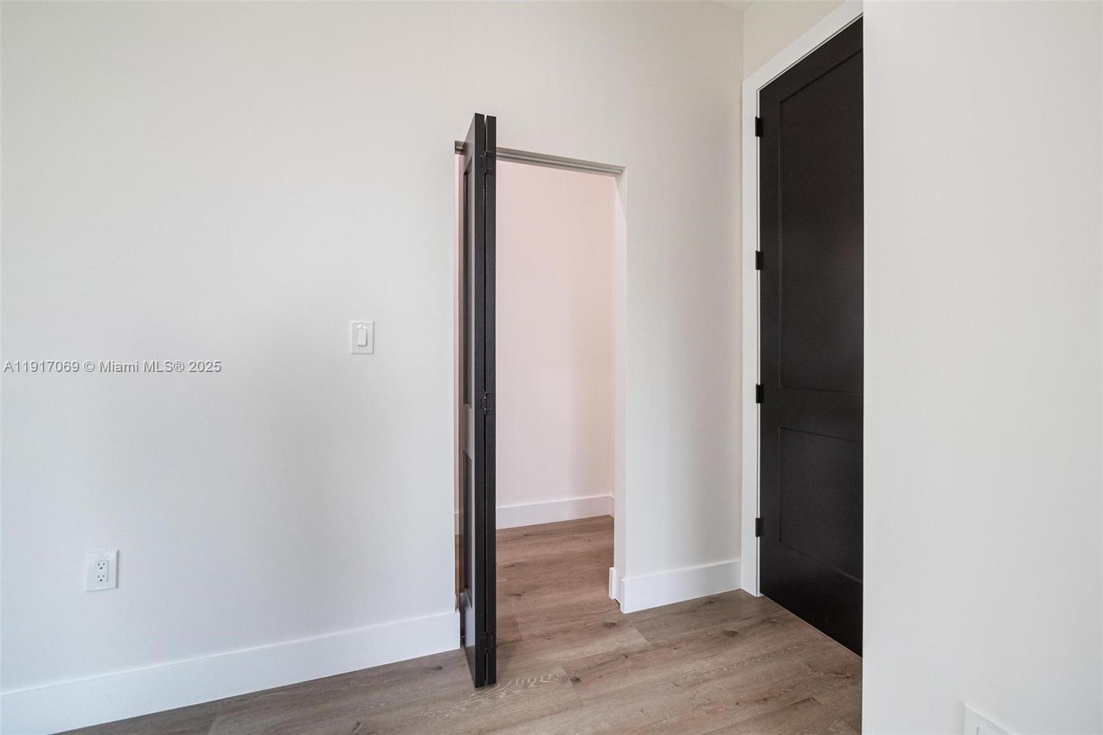 535 NW 52nd St