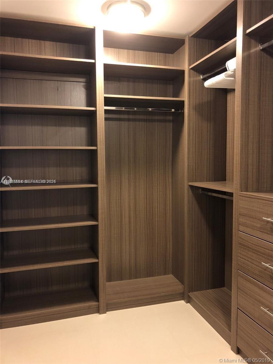 10203 Collins Ave # 605