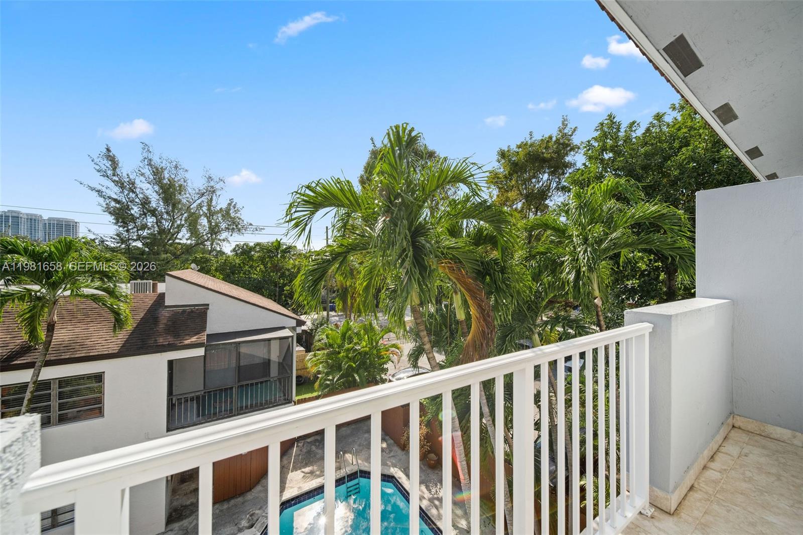 2951 Virginia St # 2957