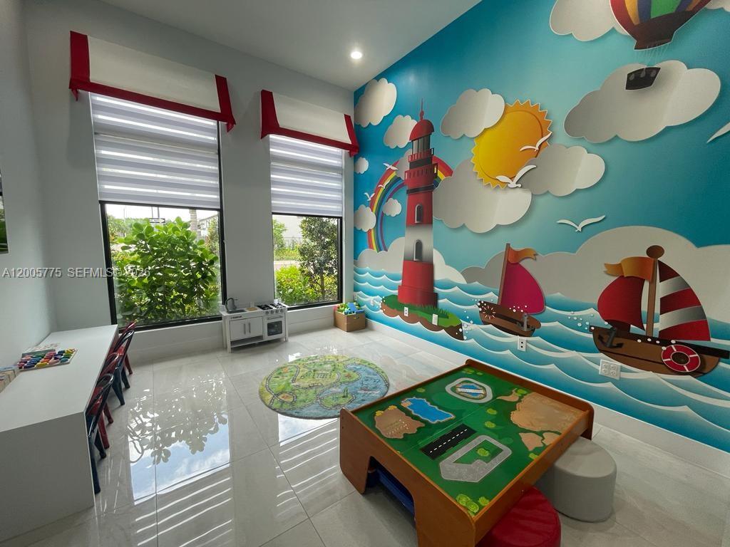 784 NE 206th Ter # 784