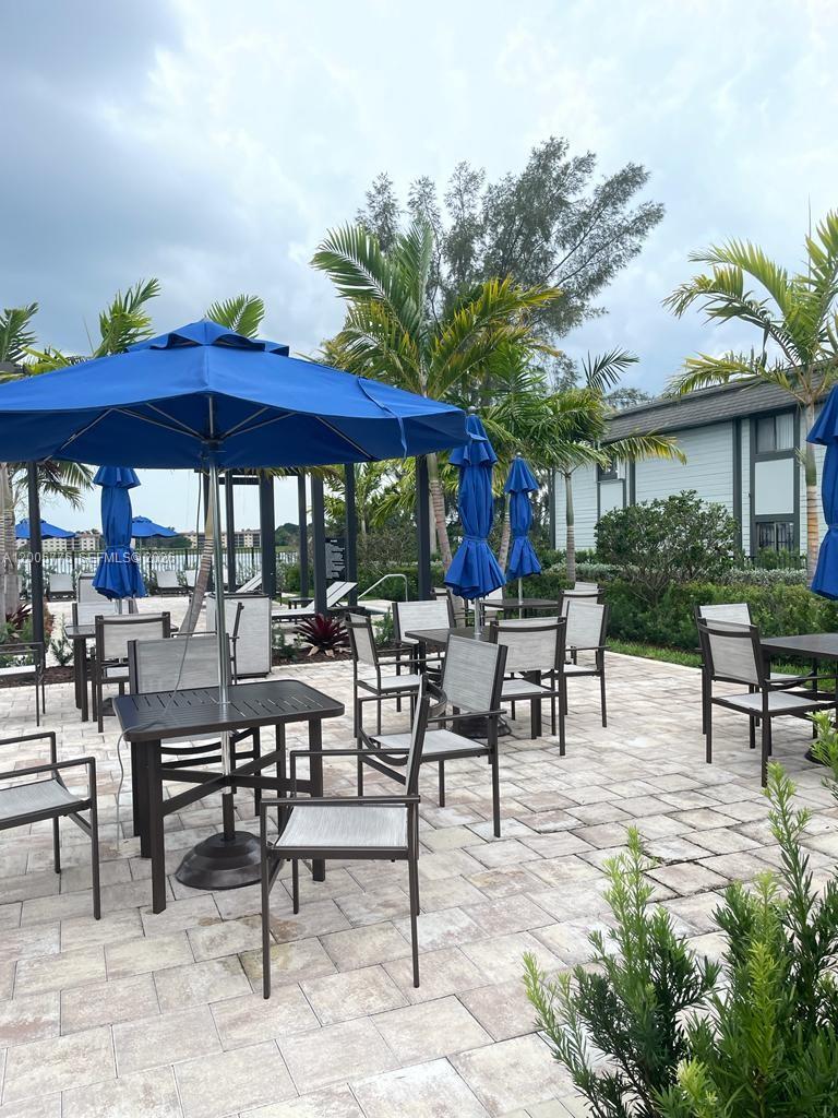 784 NE 206th Ter # 784