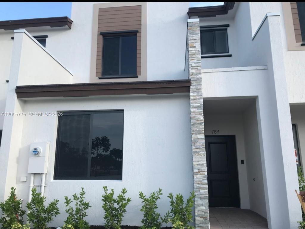 784 NE 206th Ter # 784