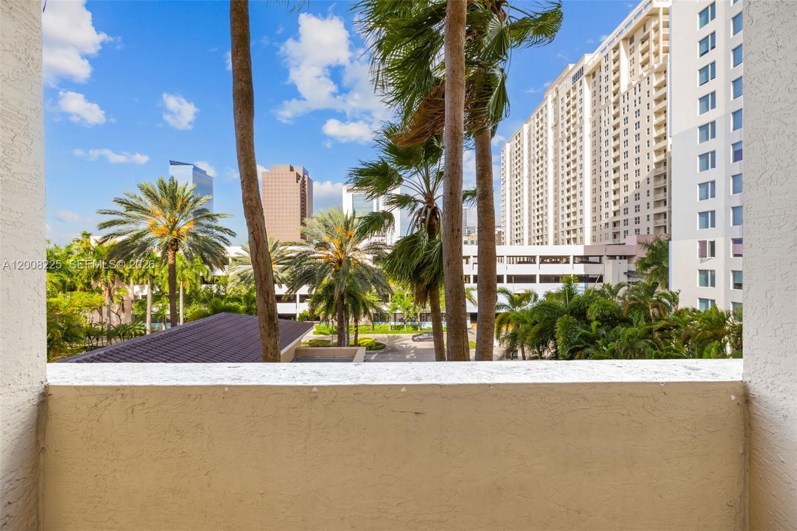 520 SE 5th Ave # 3305