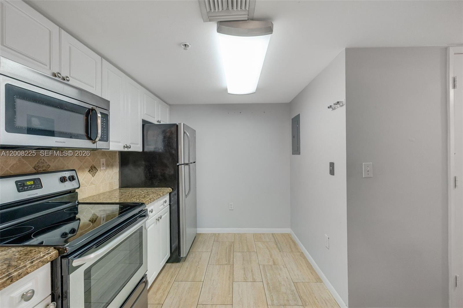 520 SE 5th Ave # 3305