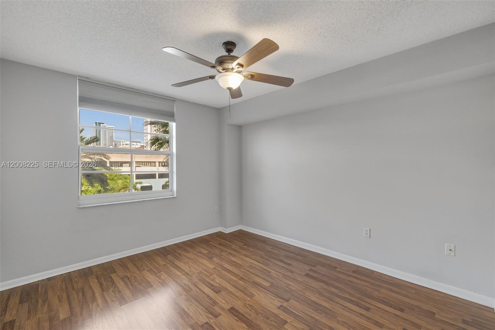 520 SE 5th Ave # 3305