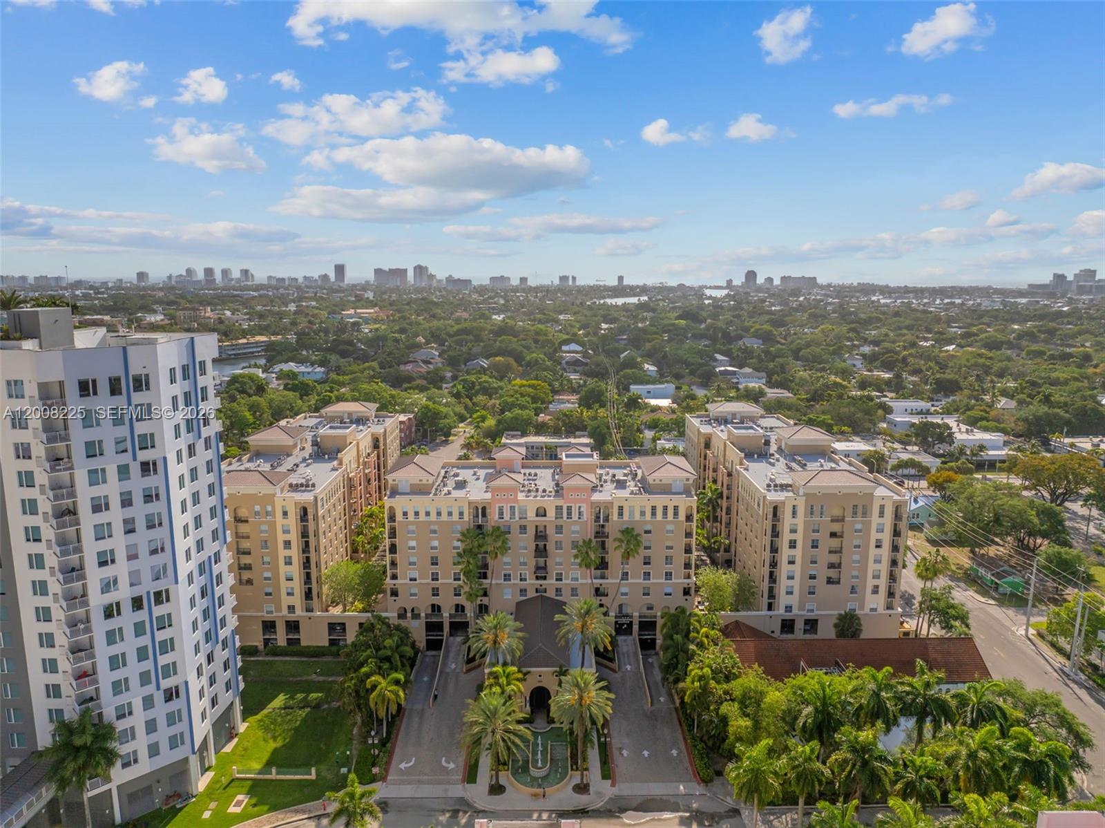 520 SE 5th Ave # 3305