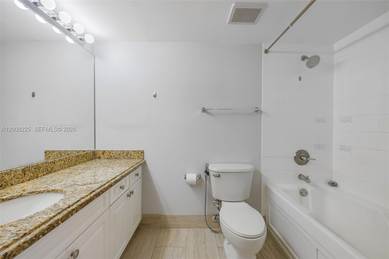 520 SE 5th Ave # 3305