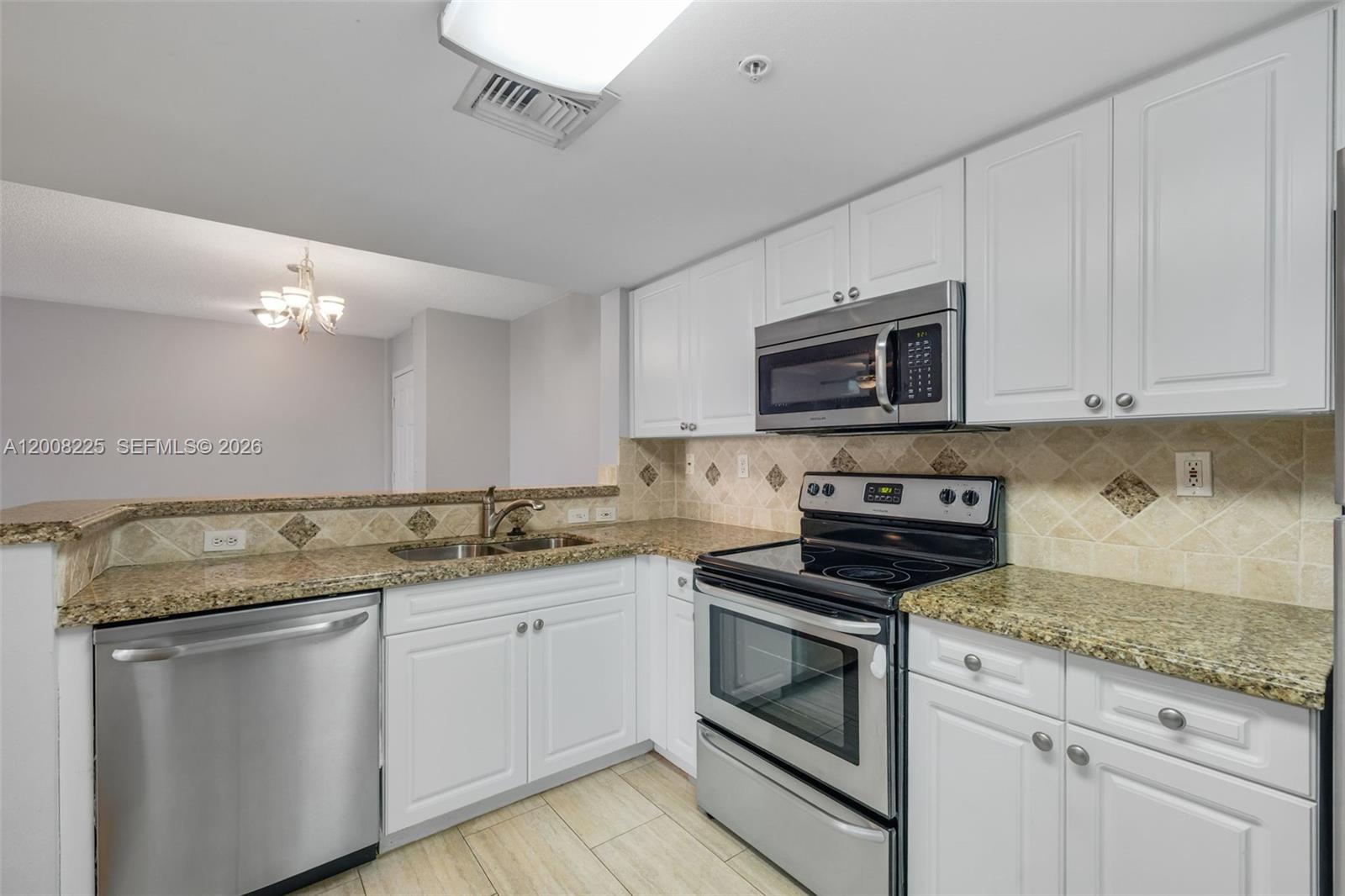 520 SE 5th Ave # 3305