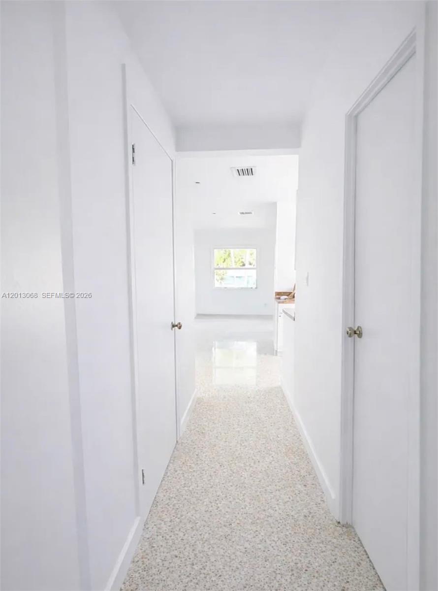 34 SE 1st Ave # B Unit: A-B