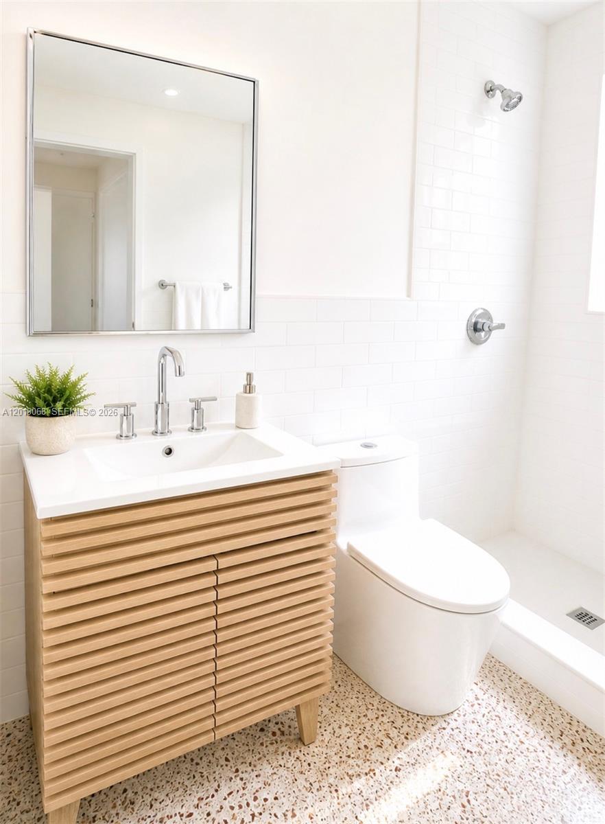 34 SE 1st Ave # B Unit: A-B