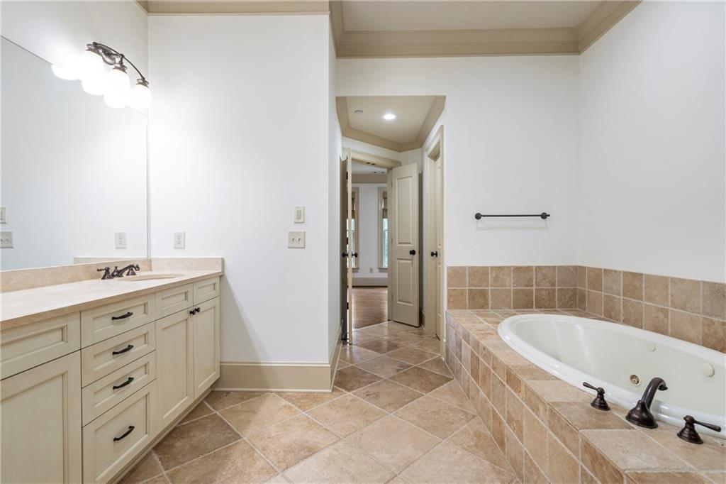 58 Sheridan Drive NE Unit 27