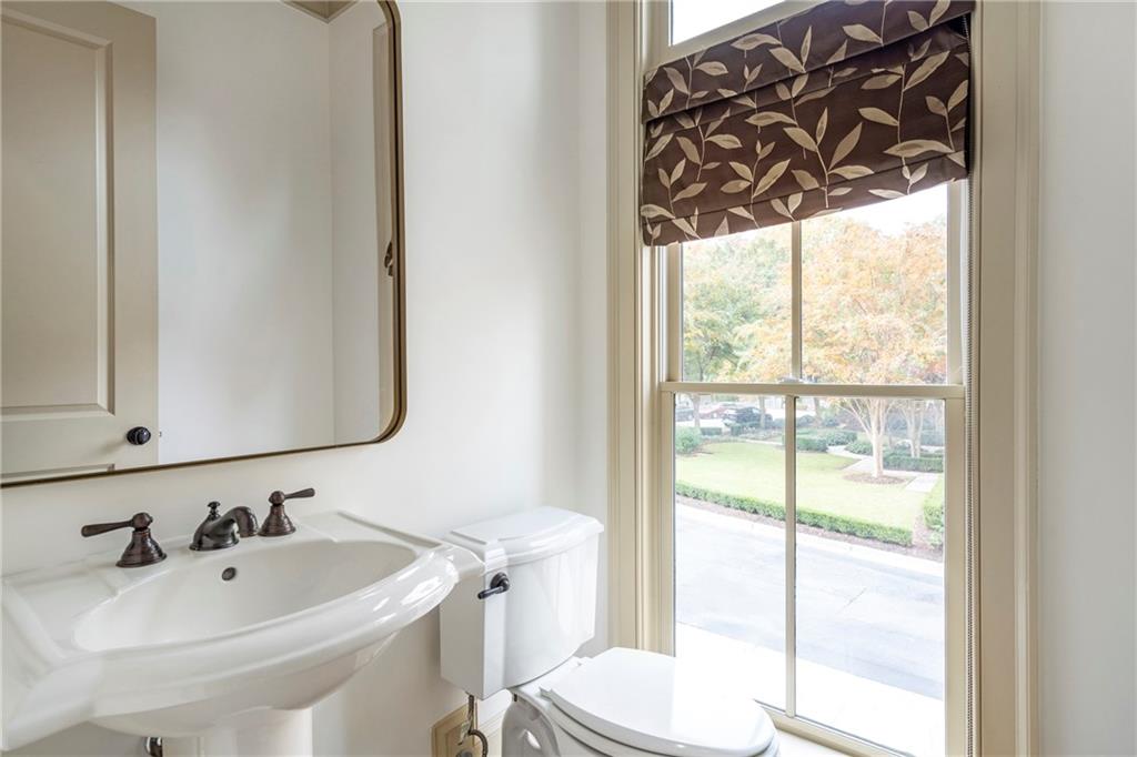 58 Sheridan Drive NE Unit 27