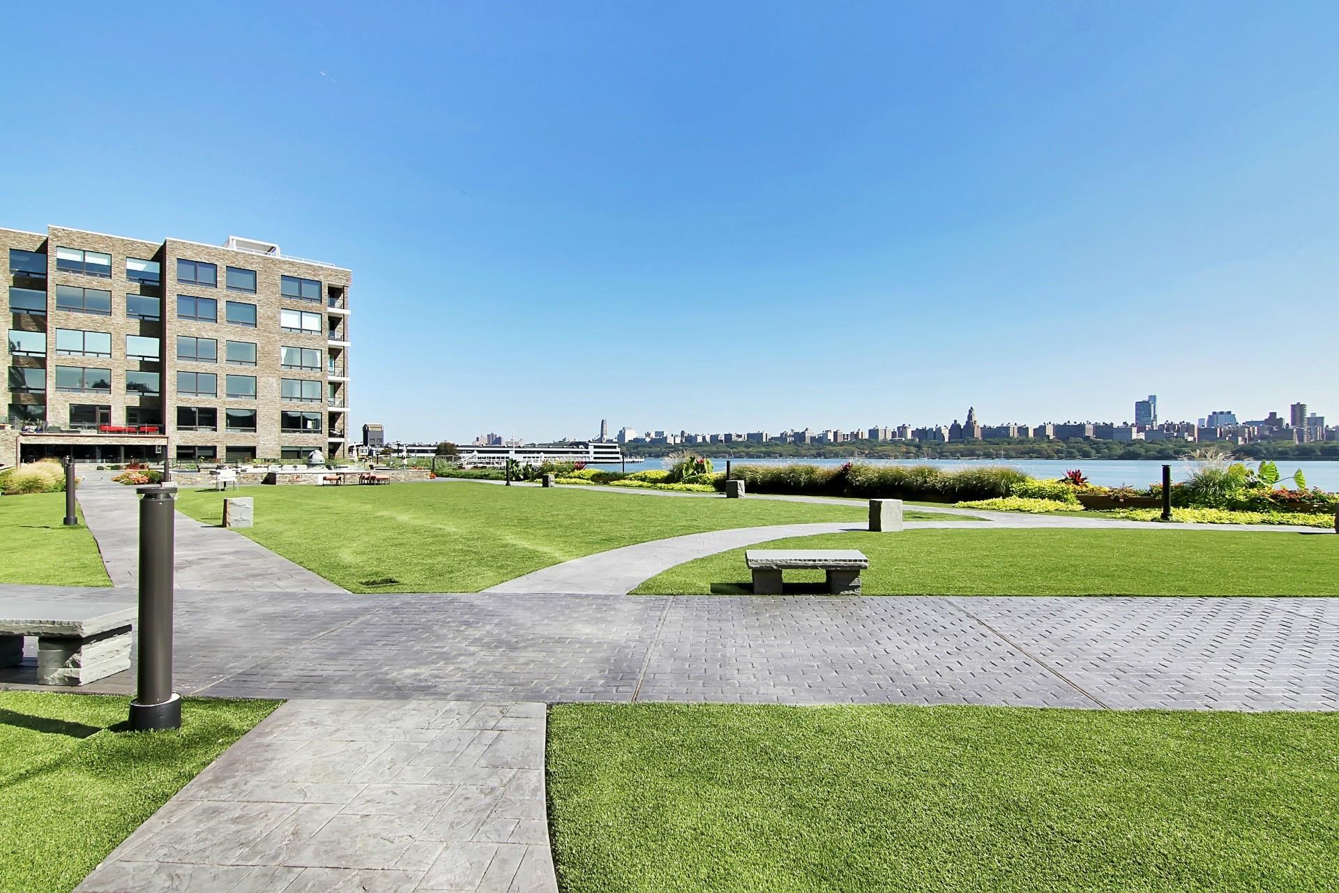 9 SOMERSET LANE Unit: PH606-607
