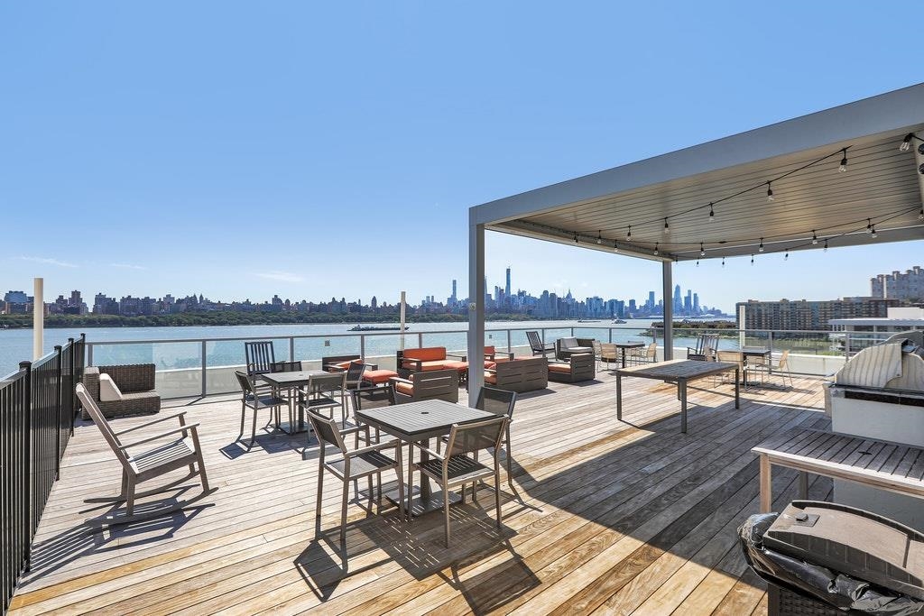 9 SOMERSET LANE Unit: PH606-607