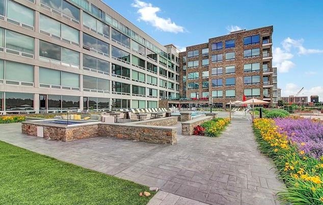 9 SOMERSET LANE Unit: PH606-607