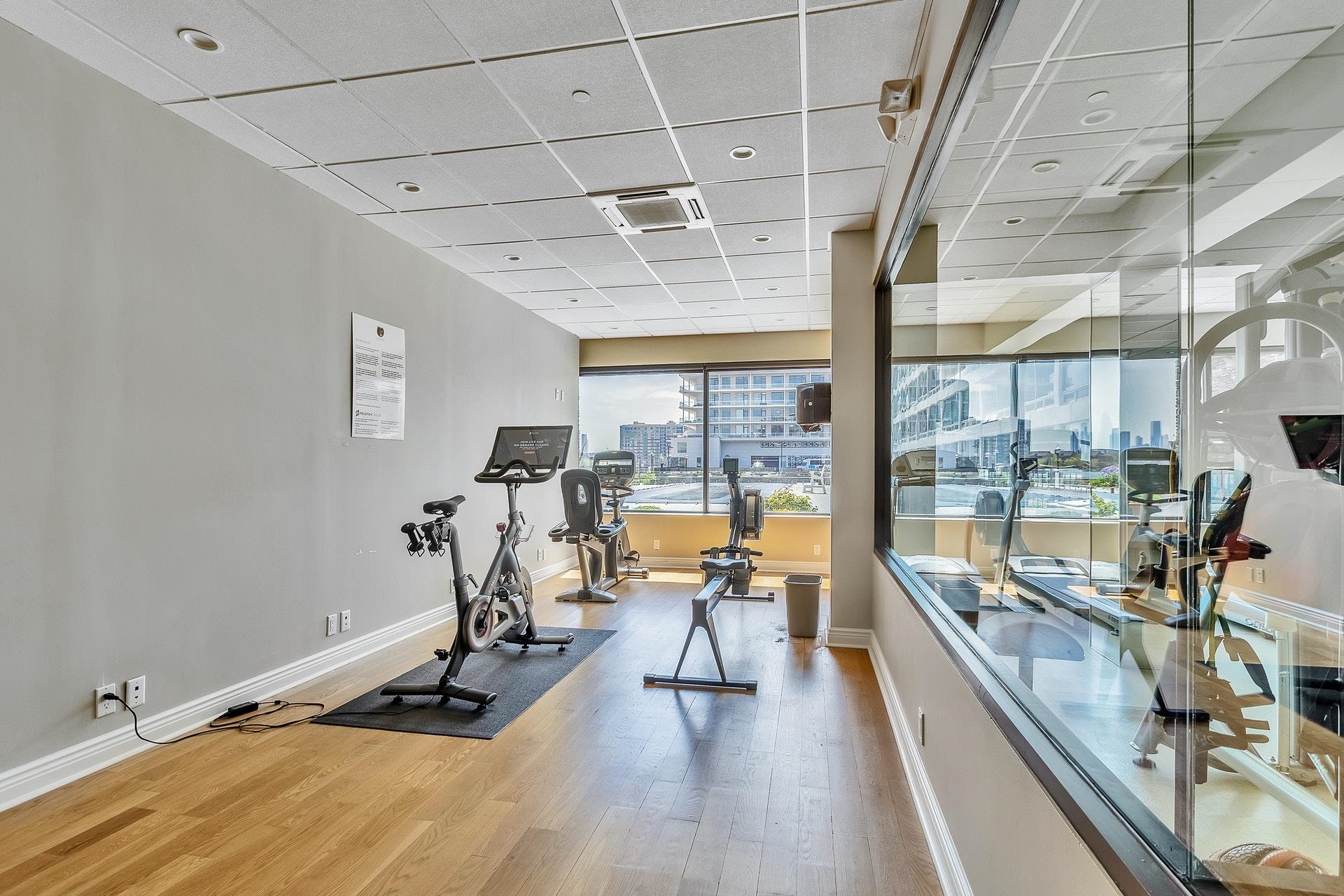 9 SOMERSET LANE Unit: PH606-607