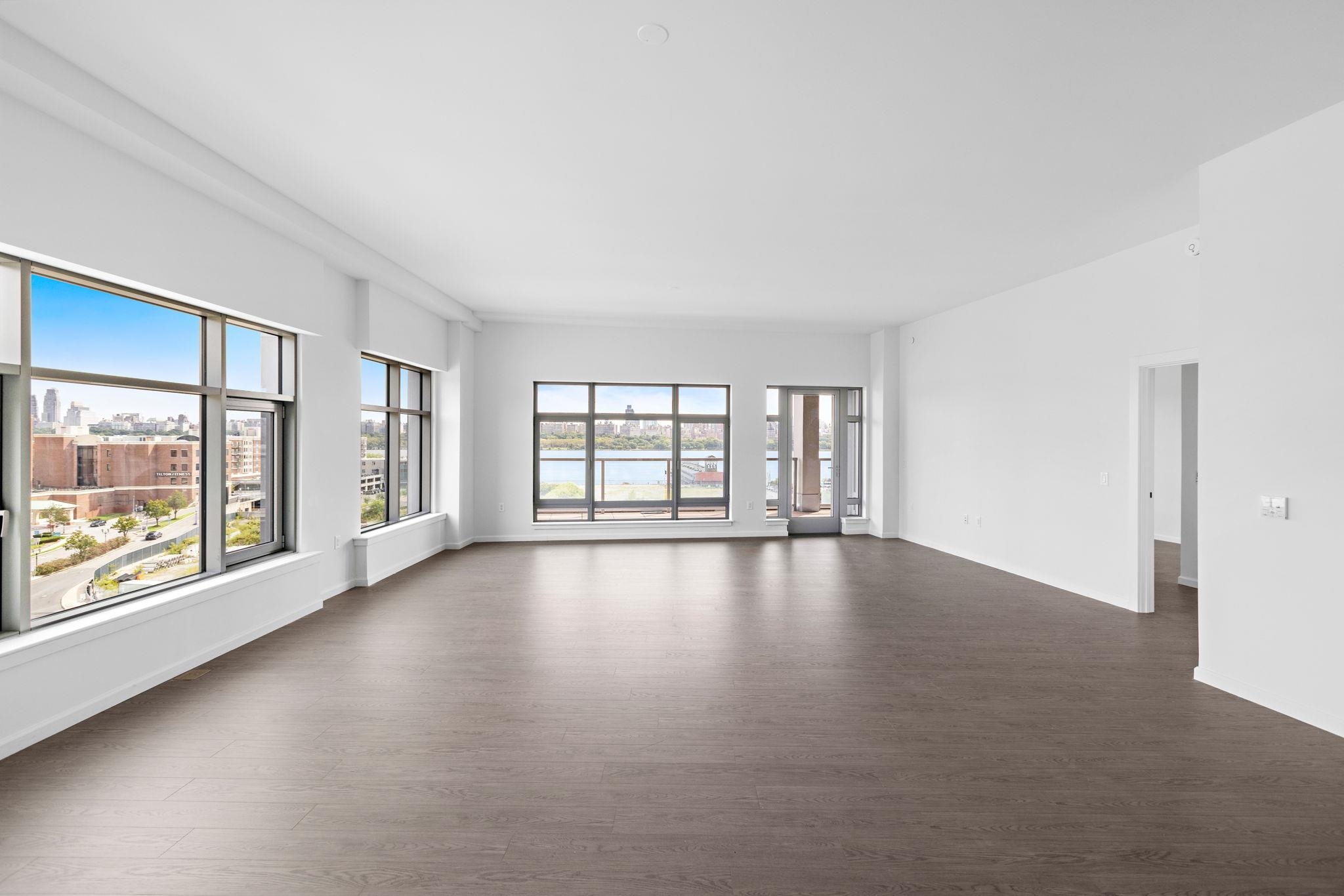 143 OLD RIVER RD Unit: 902
