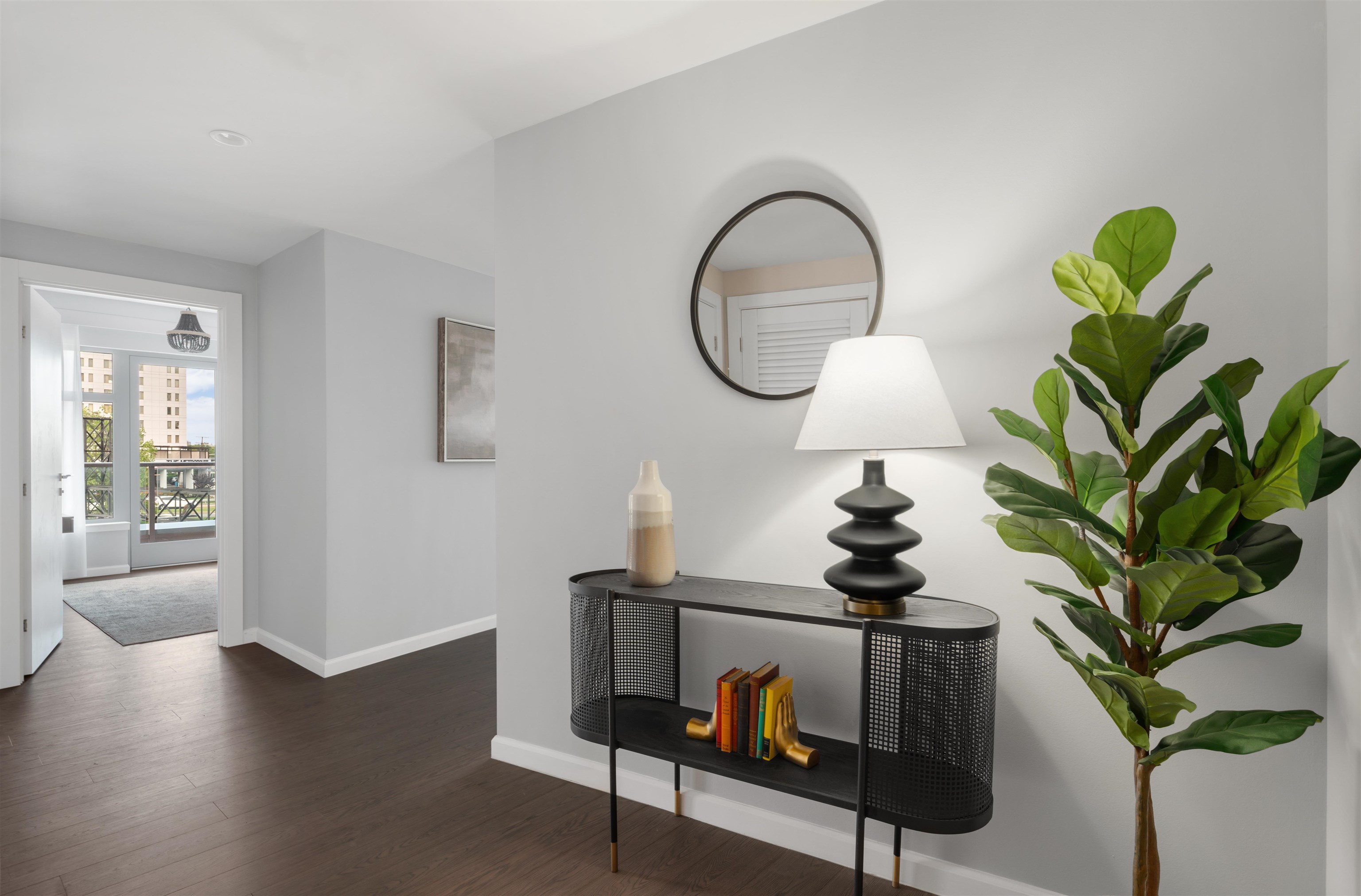 143 OLD RIVER RD Unit: 404