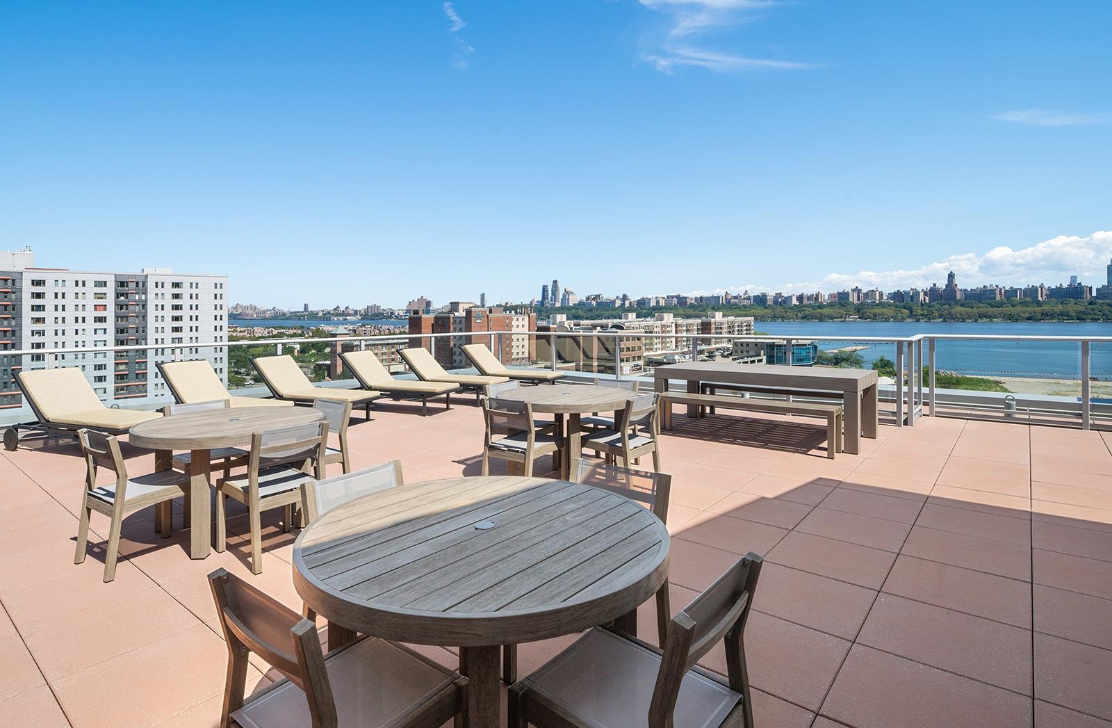 143 OLD RIVER RD Unit: 404