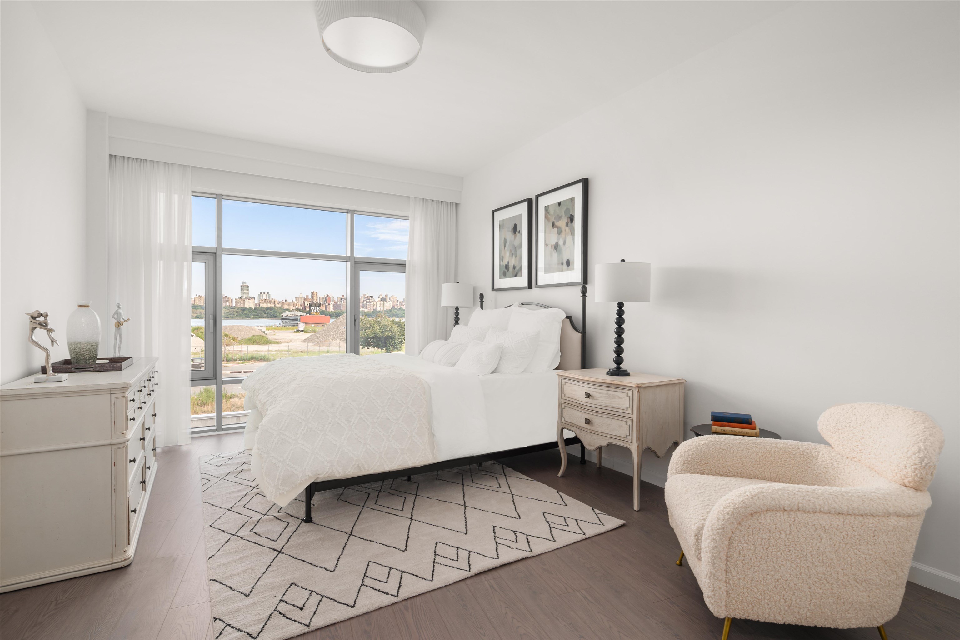 143 OLD RIVER RD Unit: 404