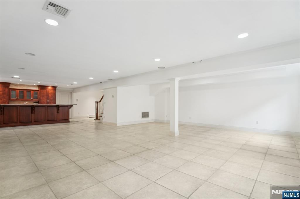 55 McDermott Way