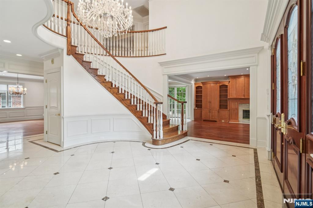 55 McDermott Way