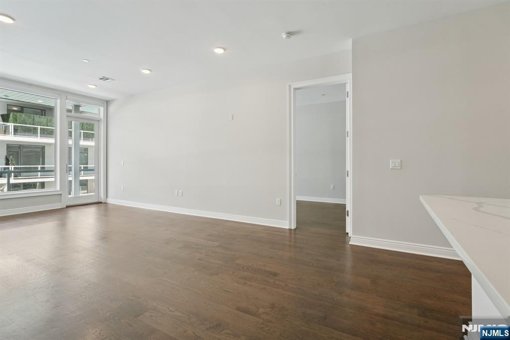 3 Somerset Lane 409