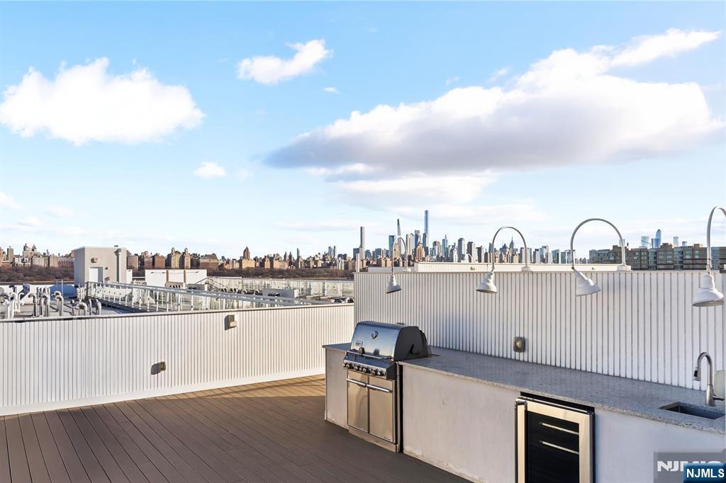 3 Somerset Lane 409