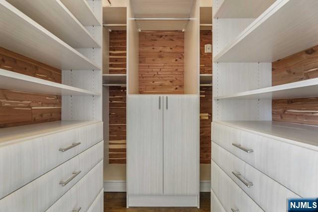 9 Somerset Lane PH606-607