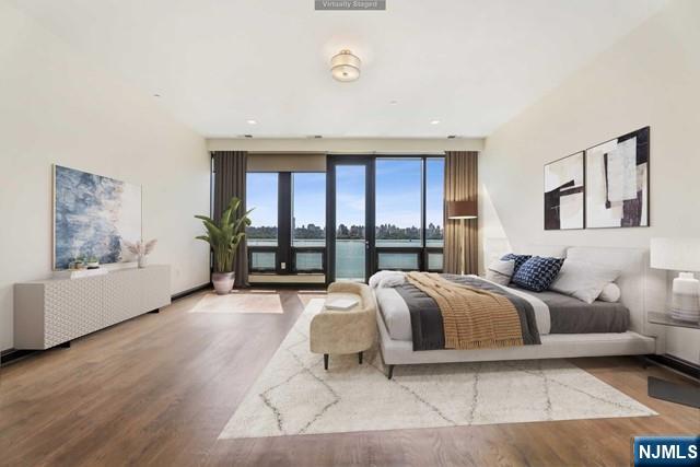9 Somerset Lane PH606-607