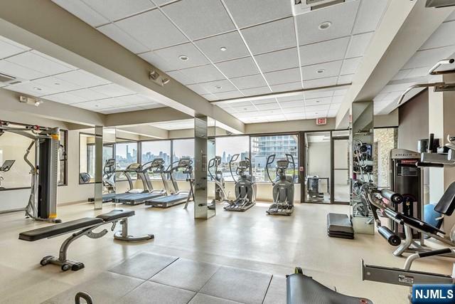 9 Somerset Lane PH606-607