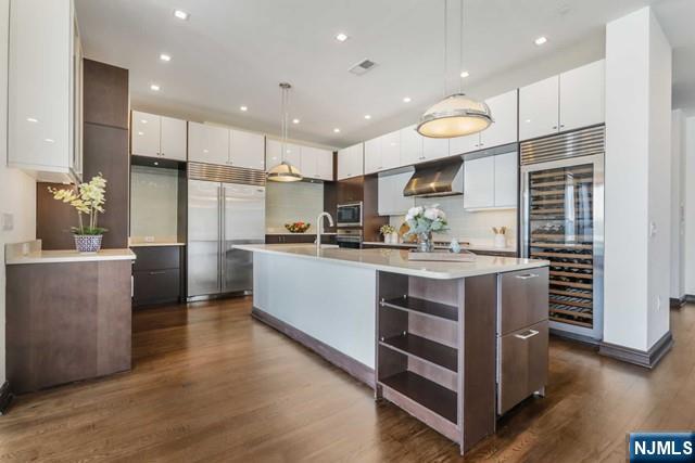 9 Somerset Lane PH606-607