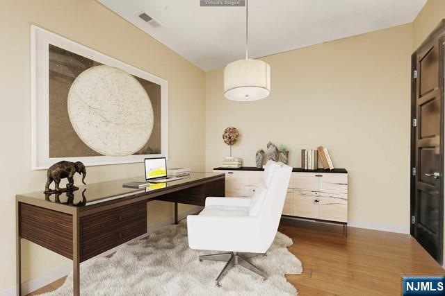 9 Somerset Lane PH606-607