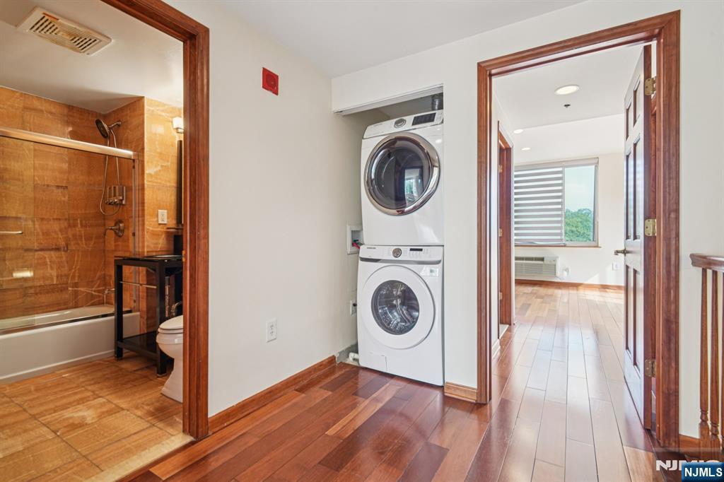 100 Old Palisade PL16
