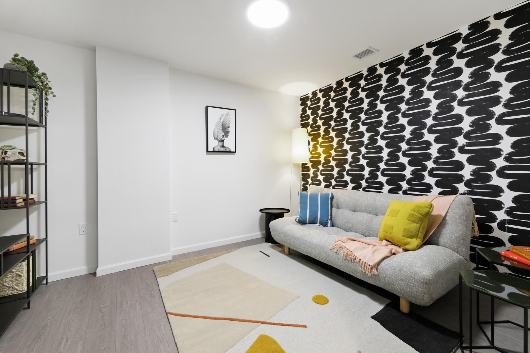 143 OLD RIVER RD Unit: 305