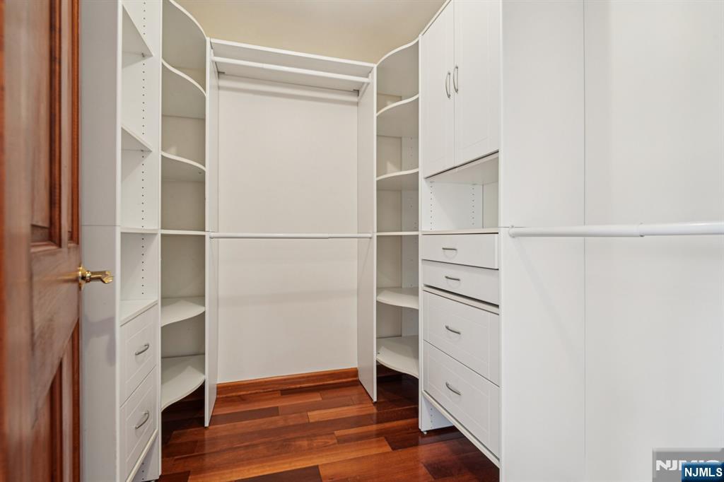 100 Old Palisade Road PL16