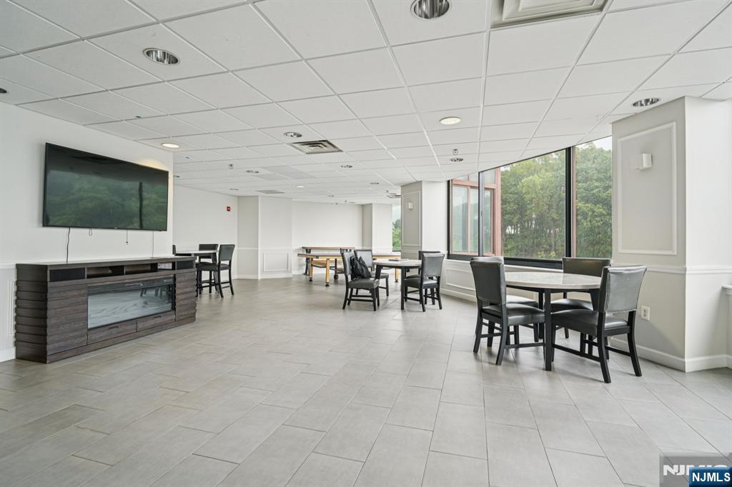 100 Old Palisade Road PL16